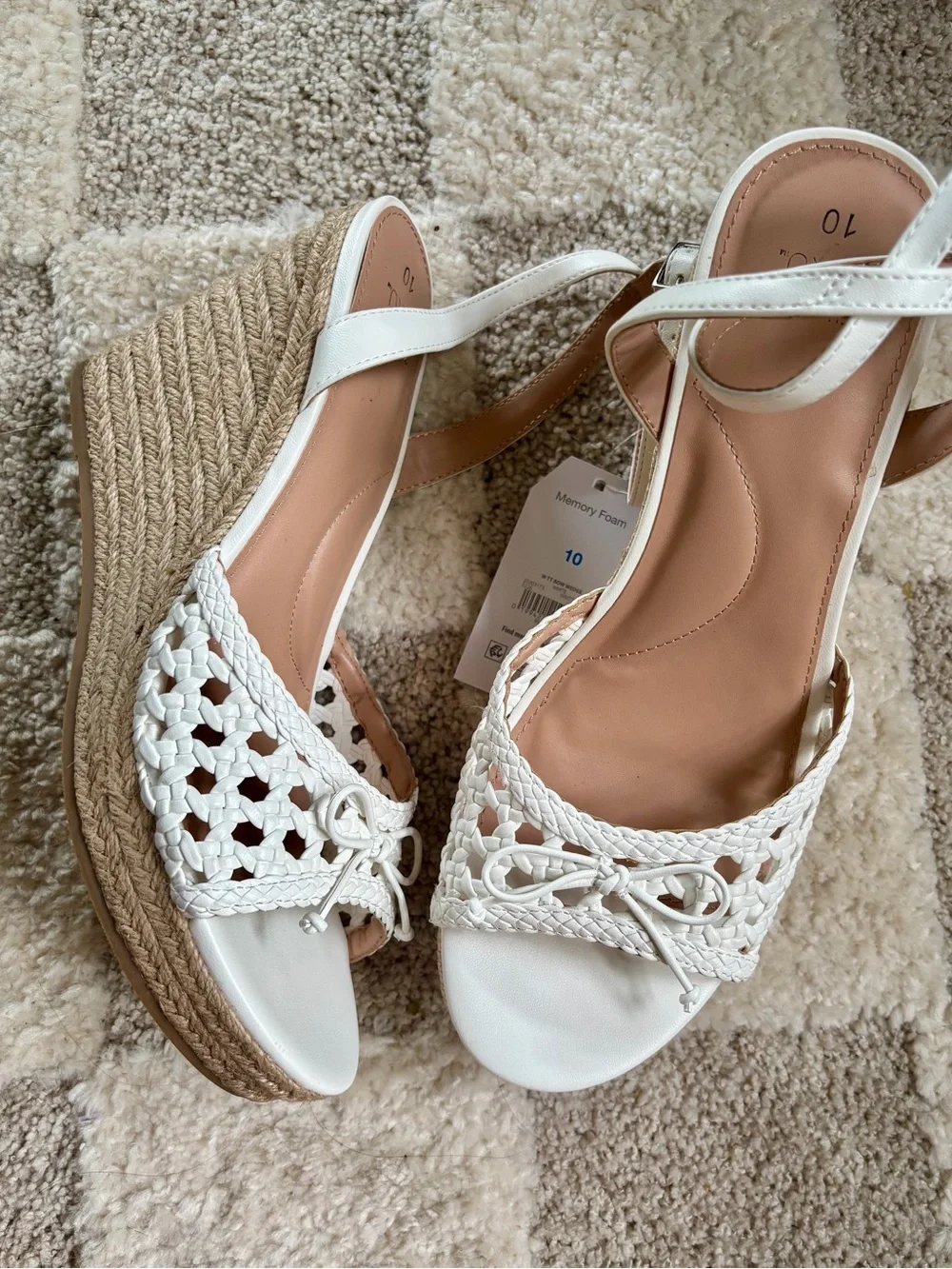 Time and Tru Women’s Bow Espadrille Wedge Sandals Size 10 White Ankle Strap NWT